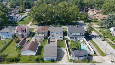 Tiny photo for 1361 Poplar Street, Huntington, IN 46750 (MLS # 202637853)