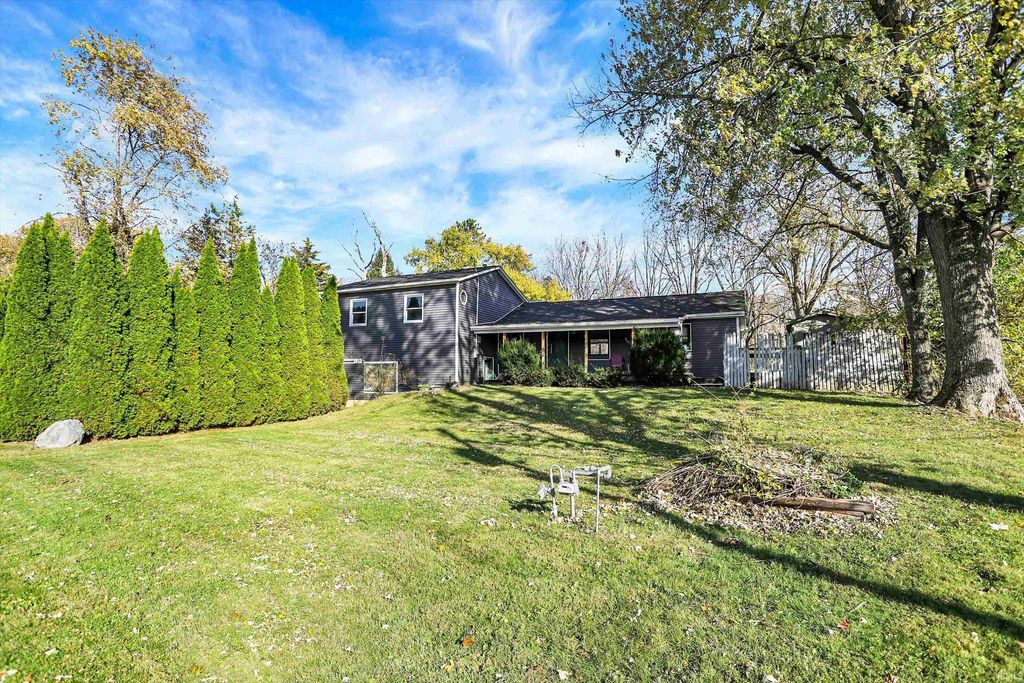 Photo of 5301 S Old State Road 37 Road, Bloomington, IN 47401 (MLS # 202545172)
