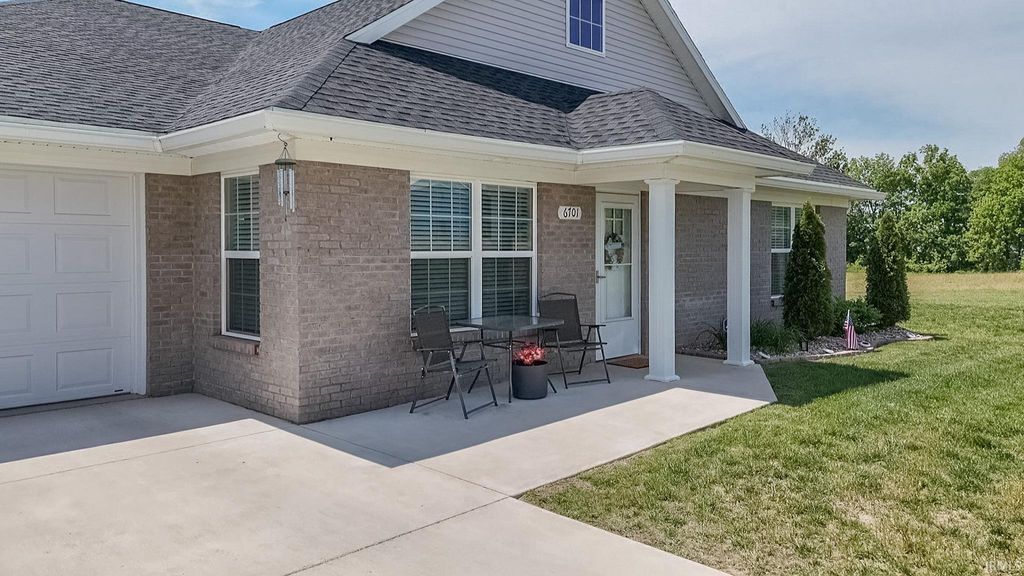 Photo of 6701 Crafty Lane, Evansville, IN 47715 (MLS # 202616610)