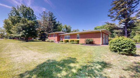 Tiny photo for 3155 Nester Hill Road, Newburgh, IN 47630 (MLS # 202617131)