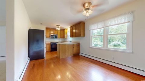Tiny photo for 3155 Nester Hill Road, Newburgh, IN 47630 (MLS # 202617131)