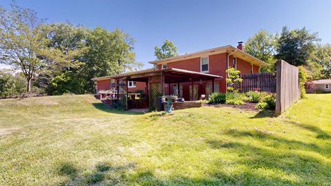 Tiny photo for 3155 Nester Hill Road, Newburgh, IN 47630 (MLS # 202617131)