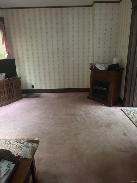 Tiny photo for 124 E 3rd Street, Peru, IN 46970 (MLS # 202635781)