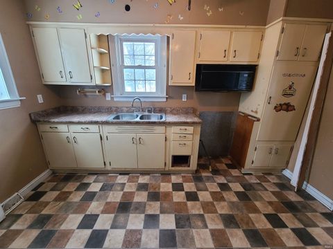 Tiny photo for 2803 Greenwood Avenue, Trail Creek, IN 46360 (MLS # 202603134)