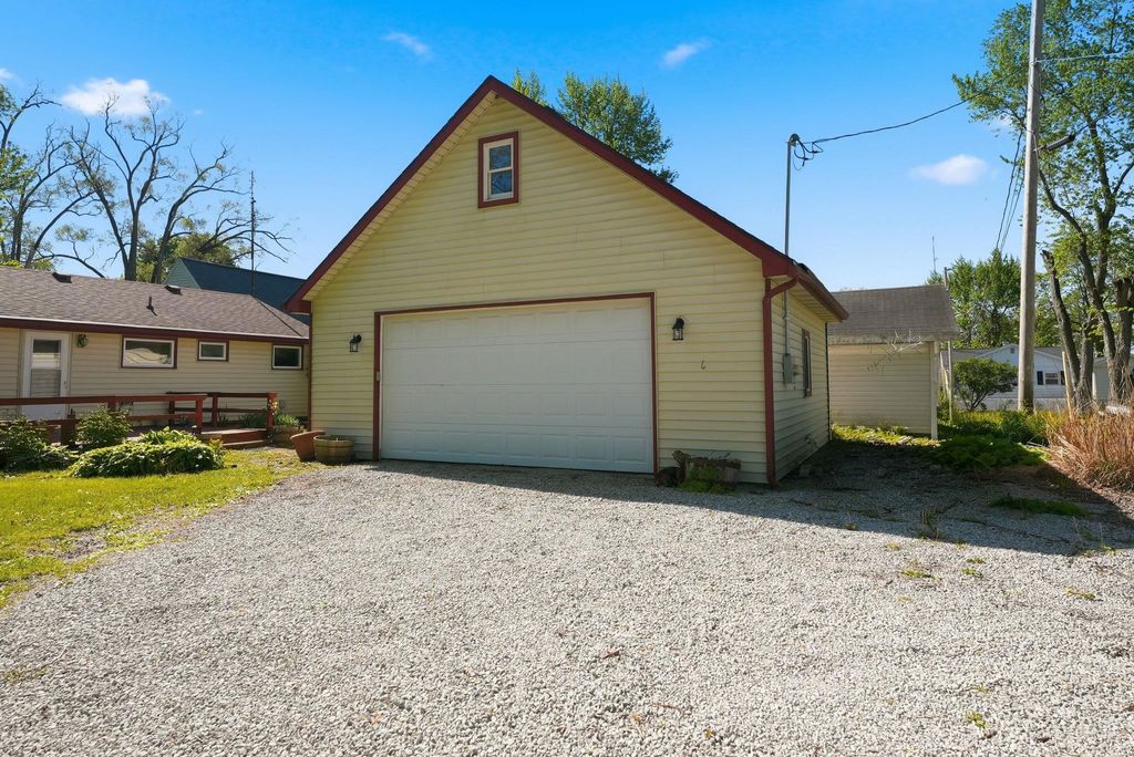 Photo of 6669 N 6th Trail, North Webster, IN 46555 (MLS # 202616931)