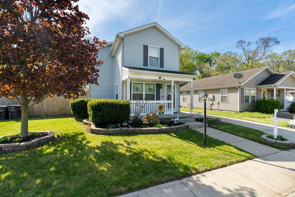 Photo of 1113 Weaver Court, Lafayette, IN 47905 (MLS # 202614297)