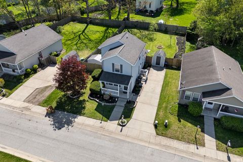 Tiny photo for 1113 Weaver Court, Lafayette, IN 47905 (MLS # 202614297)