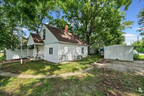 Tiny photo for 1621 N 16TH Street, Lafayette, IN 47904 (MLS # 202627658)