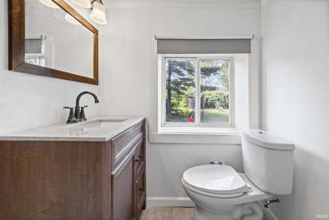 Tiny photo for 1621 N 16TH Street, Lafayette, IN 47904 (MLS # 202627658)
