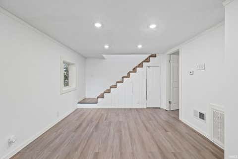 Tiny photo for 1621 N 16TH Street, Lafayette, IN 47904 (MLS # 202627658)
