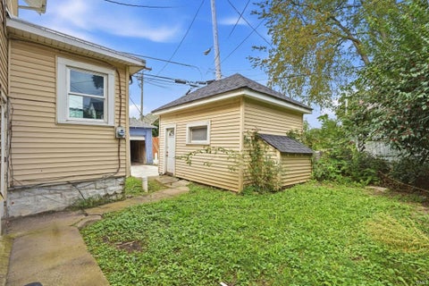 Tiny photo for 418 Rose Lane, Fort Wayne, IN 46807 (MLS # 202638003)