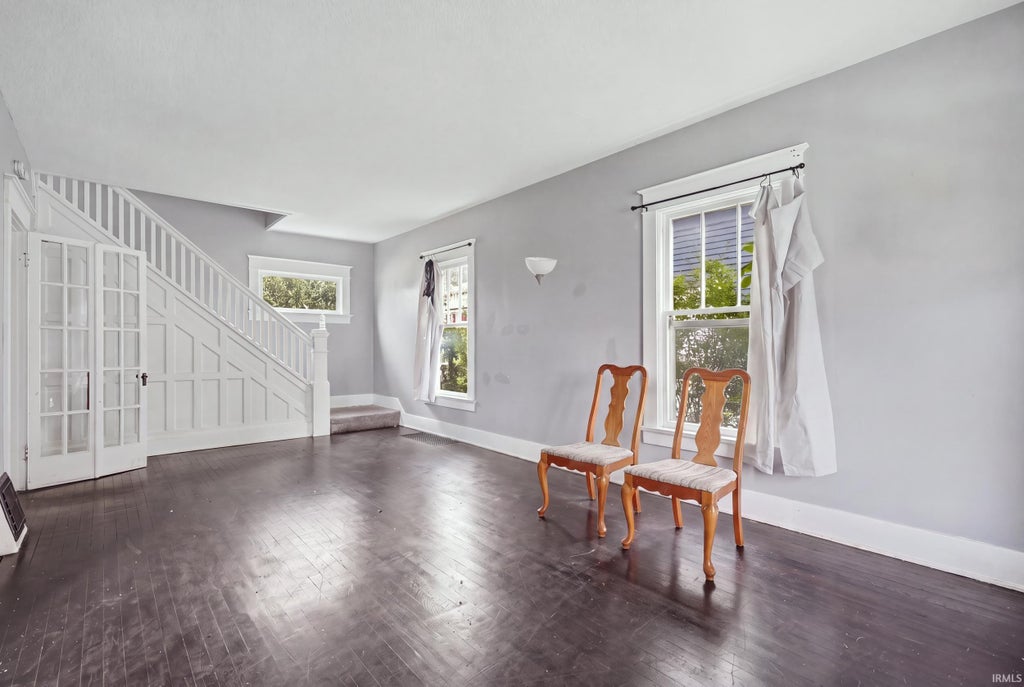 Photo of 418 Rose Lane, Fort Wayne, IN 46807 (MLS # 202638003)