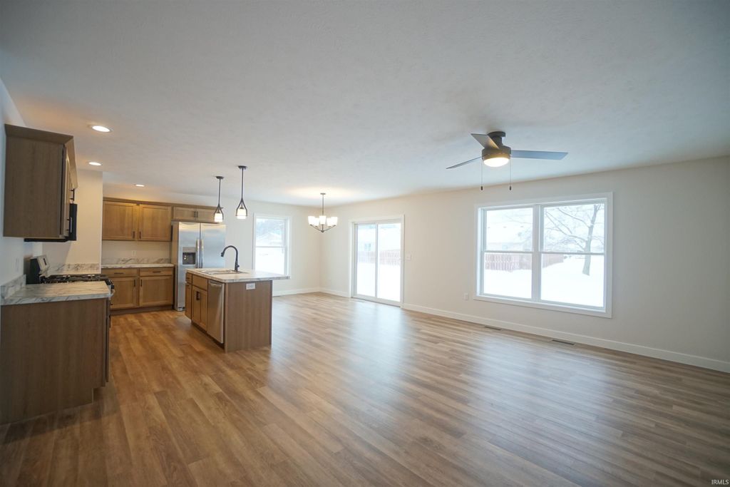 Photo of 455 N Eastfield Circle, Milford, IN 46542 (MLS # 202548222)