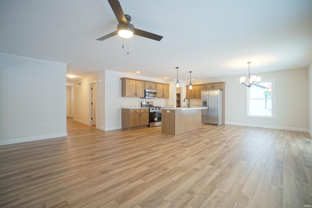 Photo of 455 N Eastfield Circle, Milford, IN 46542 (MLS # 202548222)