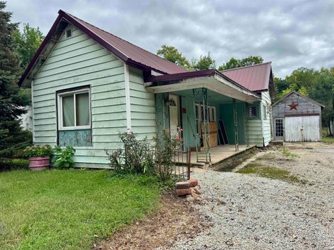 Photo of 403 S River Ext Road, North Manchester, IN 46962 (MLS # 202638839)
