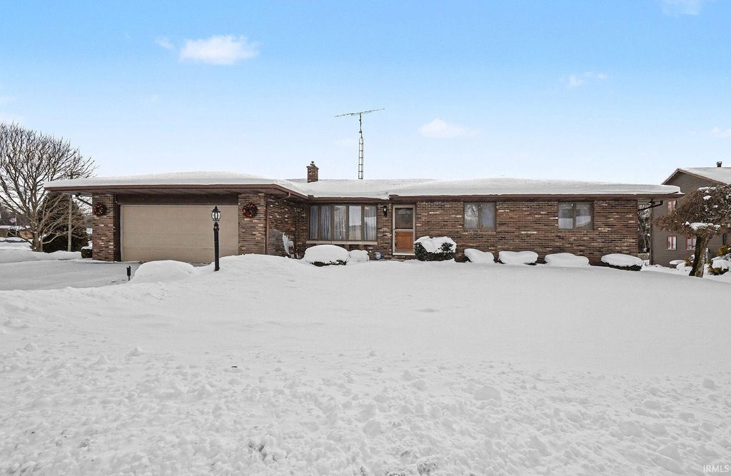 Photo of 26526 Clyde Court, South Bend, IN 46619 (MLS # 202602896)