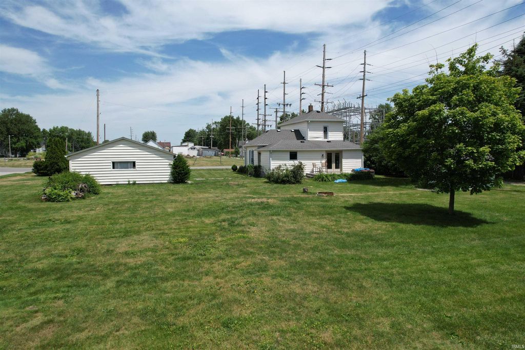 Photo of 203 E 4Th Street, Monon, IN 47959 (MLS # 202620846)