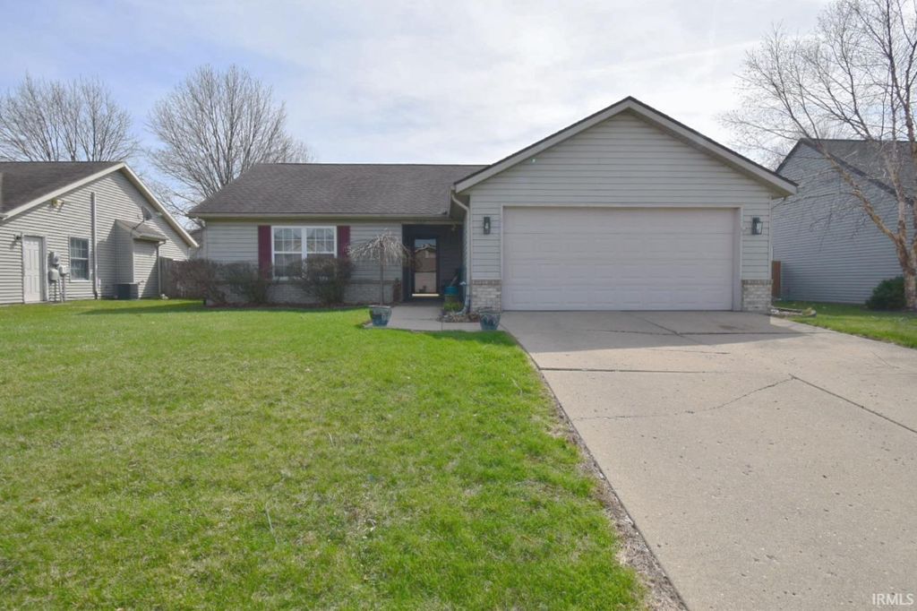 Photo of 1607 W Candlewick Lane, West Lafayette, IN 47906 (MLS # 202611886)