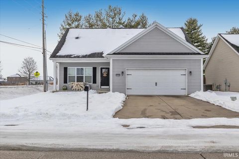 Photo of 4737 Peregrine Drive, Evansville, IN 47725 (MLS # 202603517)