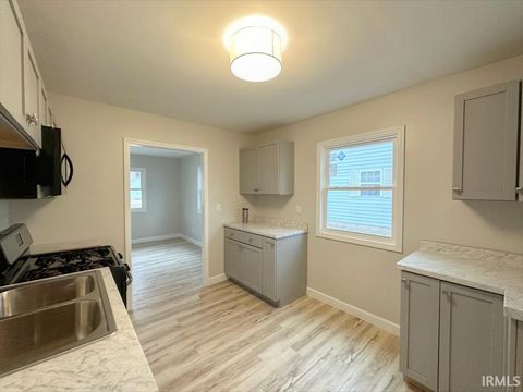 Tiny photo for 2001 W VAILE Avenue, Kokomo, IN 46901 (MLS # 202548694)