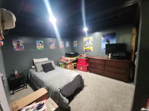 Tiny photo for 4540 Timber Lane, Logansport, IN 46947 (MLS # 202549078)