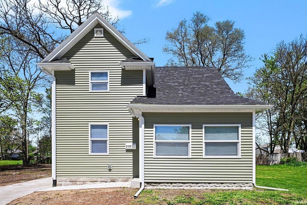 Photo of 225 Milton Street, South Bend, IN 46613 (MLS # 202615226)