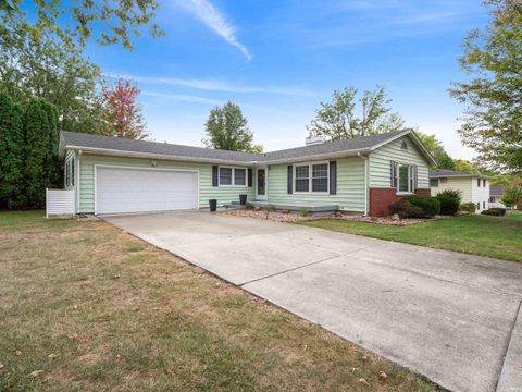 Photo of 1240 Helms Drive, Wabash, IN 46992 (MLS # 202601013)