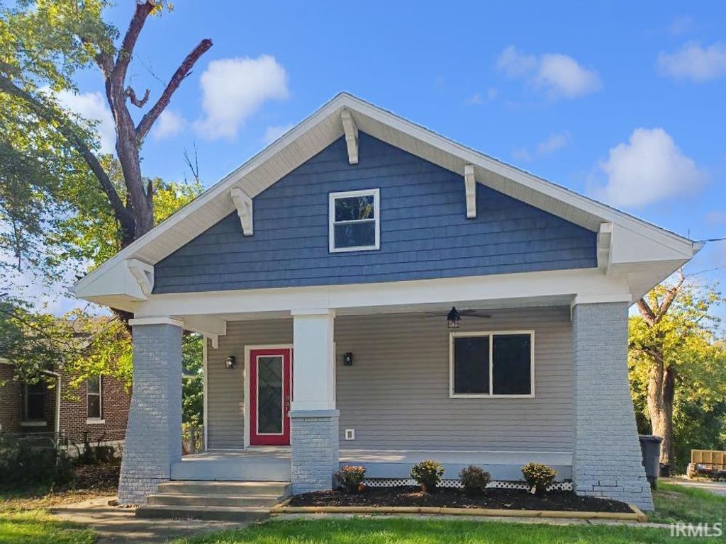 Photo of 3704 Stringtown Road, Evansville, IN 47711 (MLS # 202600597)