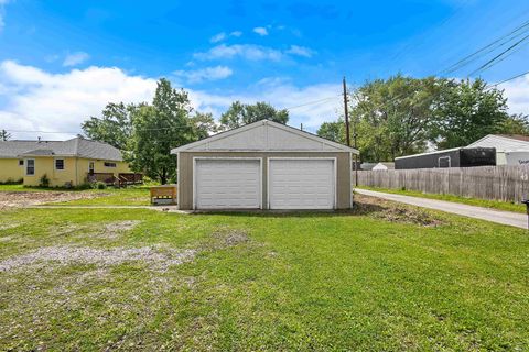 Tiny photo for 2030 Perrine Street, Lafayette, IN 47904 (MLS # 202617193)