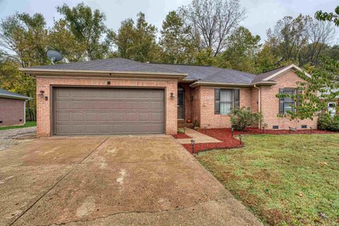 Photo of 5610 Whippoorwill Drive, Evansville, IN 47712 (MLS # 202543709)