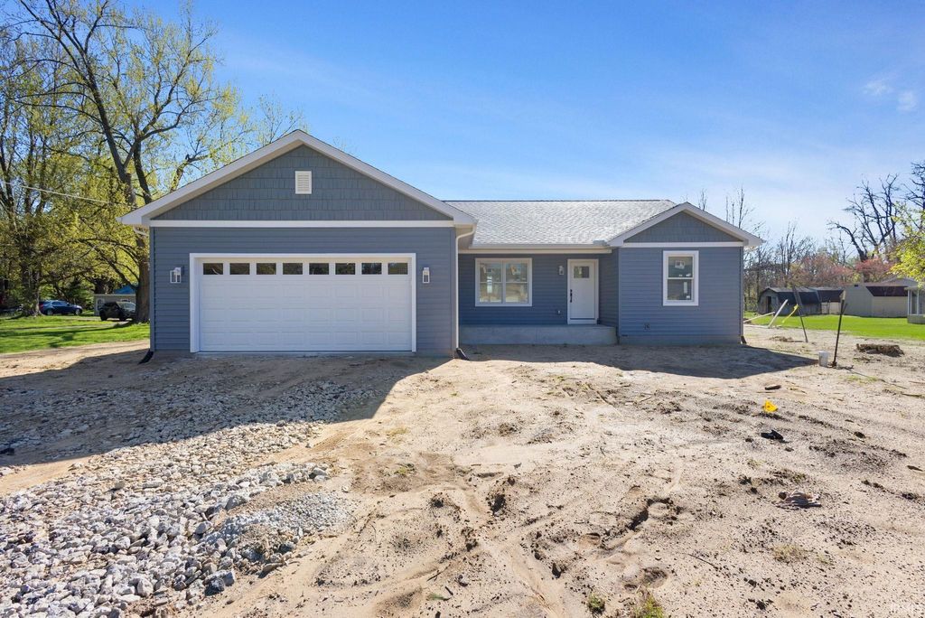 Photo of 51656 Cherry Road, Granger, IN 46530 (MLS # 202614347)