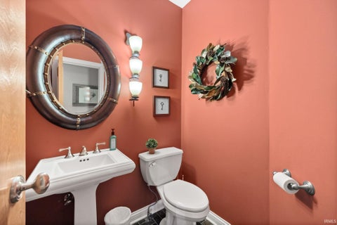 Tiny photo for 4551 Spinnaker Trace Trace, Lafayette, IN 47909 (MLS # 202636334)