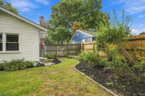 Tiny photo for 1513 Tanglewood Drive, Lafayette, IN 47905 (MLS # 202639357)