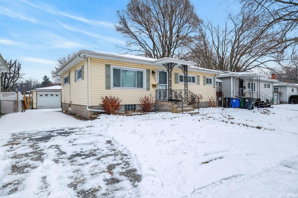 Photo of 4422 E 20th Court, Gary, IN 46405 (MLS # 202603877)