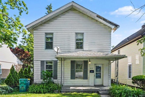 Photo for 922 E Grove Street