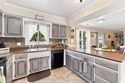 Tiny photo for 8323 Ramshire Lane, Fort Wayne, IN 46835 (MLS # 202636541)