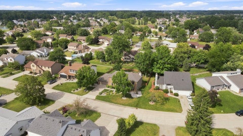 Tiny photo for 8323 Ramshire Lane, Fort Wayne, IN 46835 (MLS # 202636541)