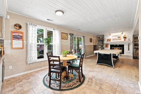 Tiny photo for 8323 Ramshire Lane, Fort Wayne, IN 46835 (MLS # 202636541)