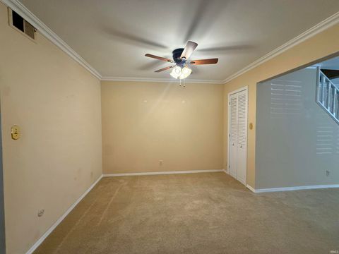 Tiny photo for 1103 Burdette Avenue, Evansville, IN 47714 (MLS # 202614458)