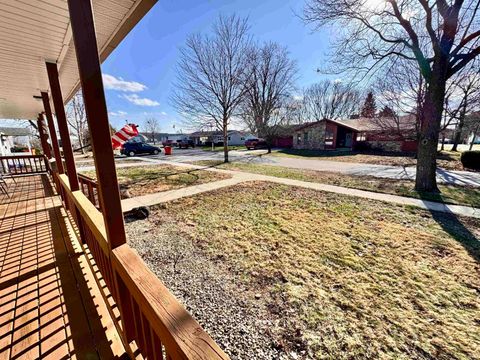 Tiny photo for 901 S Market Street, Winamac, IN 46996 (MLS # 202607849)