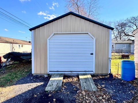 Tiny photo for 901 S Market Street, Winamac, IN 46996 (MLS # 202607849)