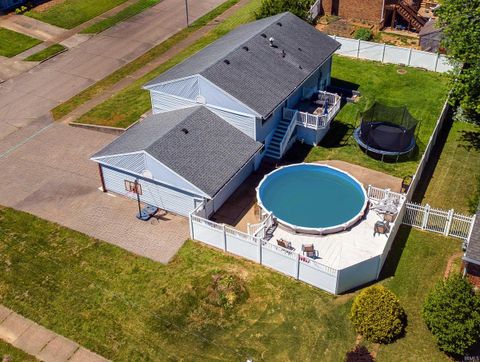 Tiny photo for 5901 Foxboro Lane, Evansville, IN 47710 (MLS # 202618661)