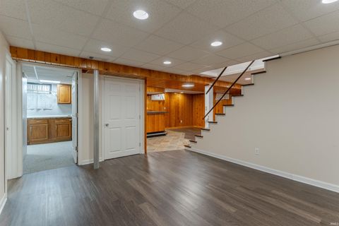 Tiny photo for 1908 Bellemeade Avenue, Evansville, IN 47714 (MLS # 202612116)