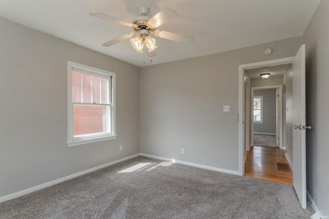 Tiny photo for 1908 Bellemeade Avenue, Evansville, IN 47714 (MLS # 202612116)