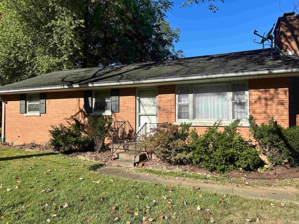 Photo of 11612 SR 57, Evansville, IN 47725 (MLS # 202644042)