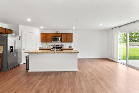 Tiny photo for 715 Aviation Drive, Ossian, IN 46777 (MLS # 202618580)
