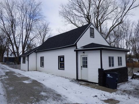 1002 Short 4th Street Frankfort IN 46041