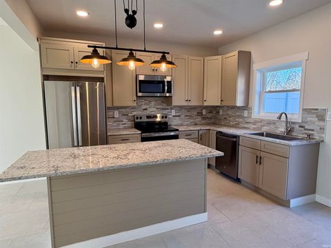 Tiny photo for 198 N Robinson Street, Delphi, IN 46923 (MLS # 202606024)