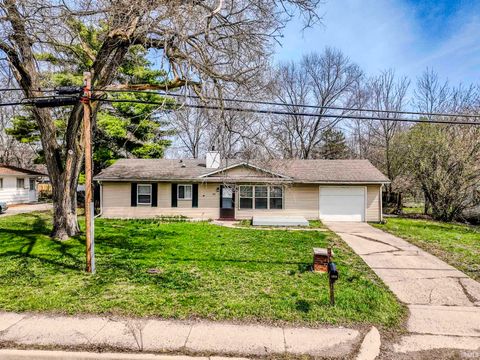 1812 N Tillotson Avenue, Muncie, IN 47304 - #: 202511351
