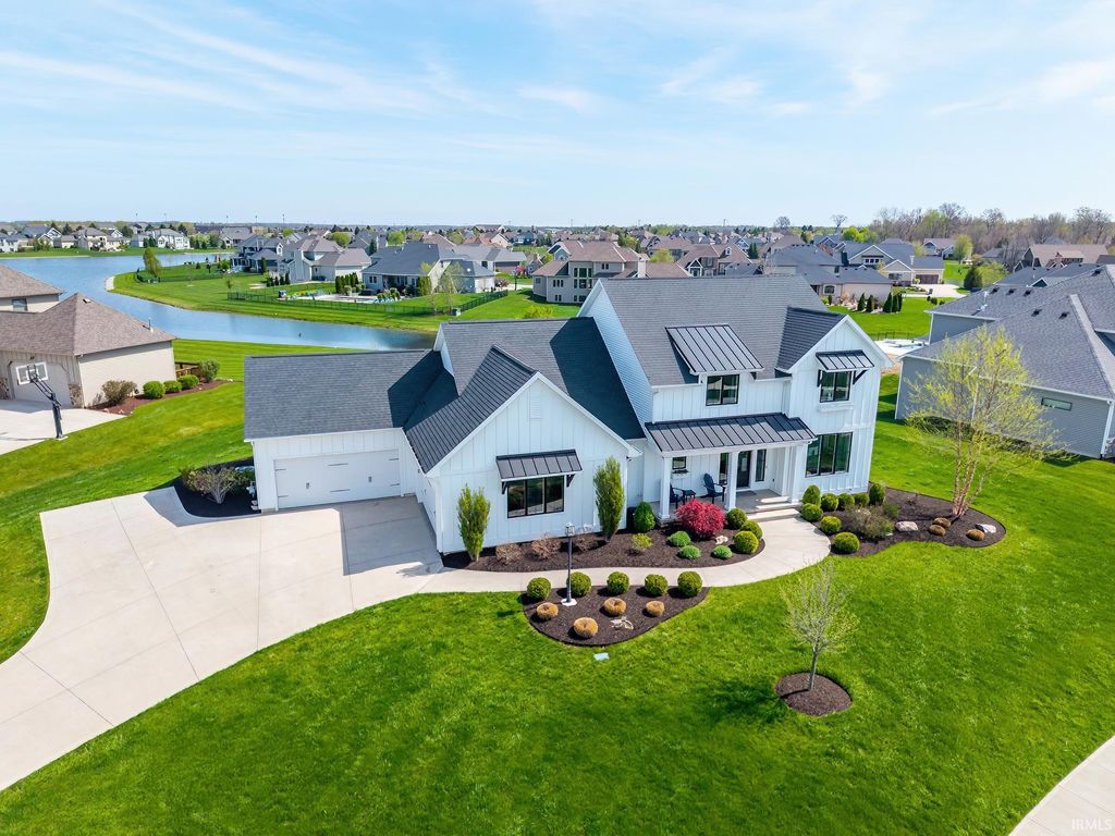 Photo of 3095 Laurel Springs Drive, Fort Wayne, IN 46814 (MLS # 202614302)